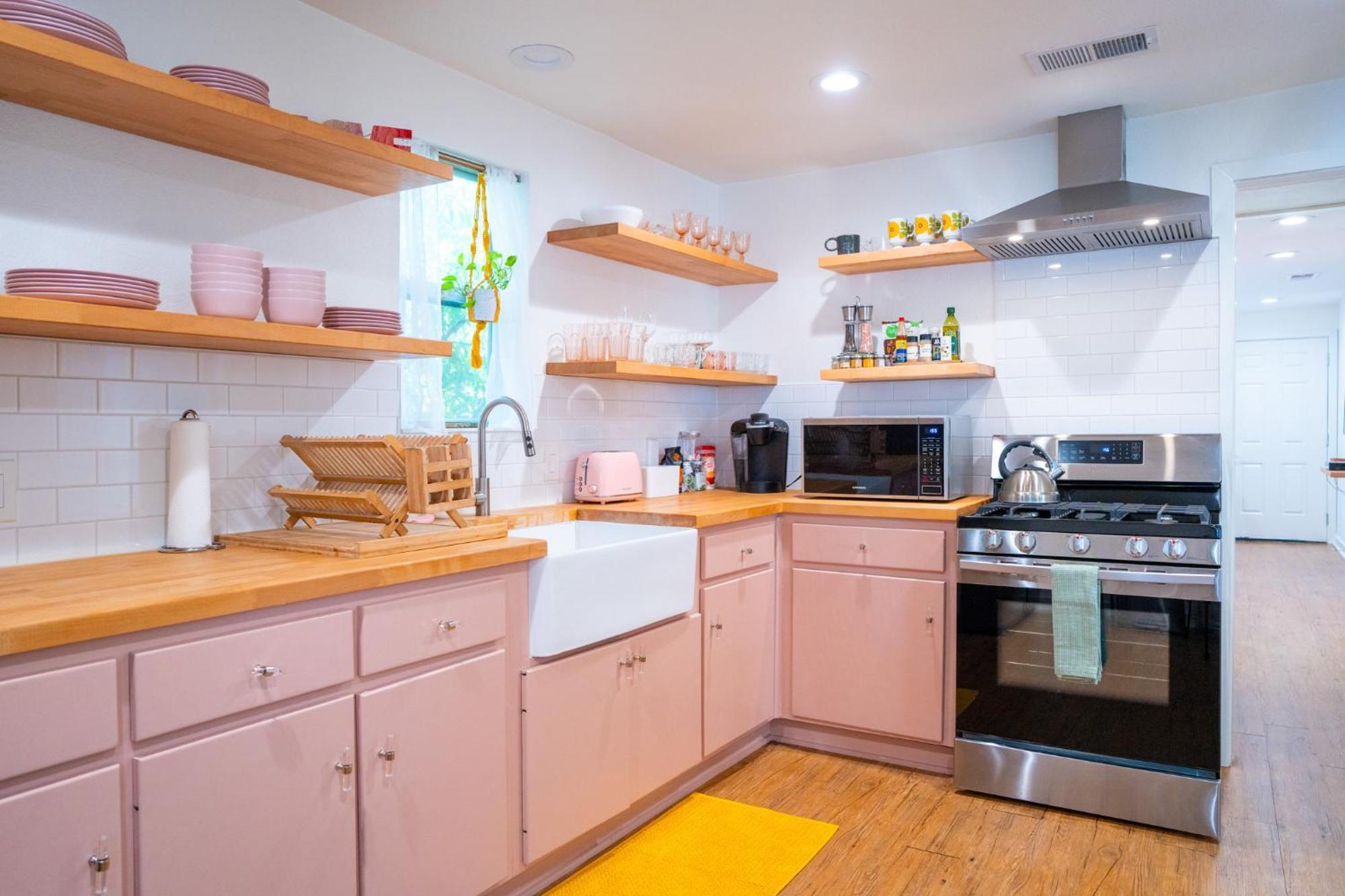 Stylish, Artsy Bungalow Central Eastside 오스틴 외부 사진