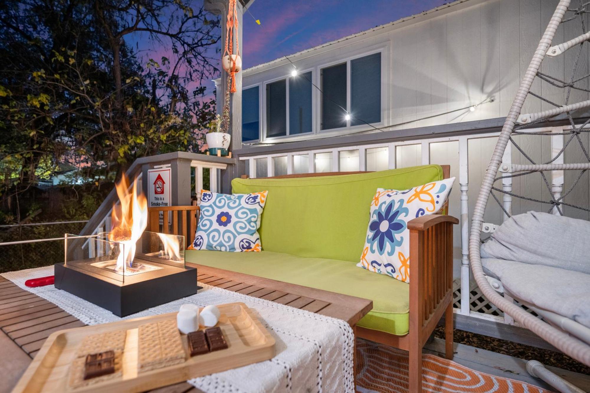 Stylish, Artsy Bungalow Central Eastside 오스틴 외부 사진